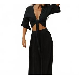 NEW HANDLOOM front tie top in black